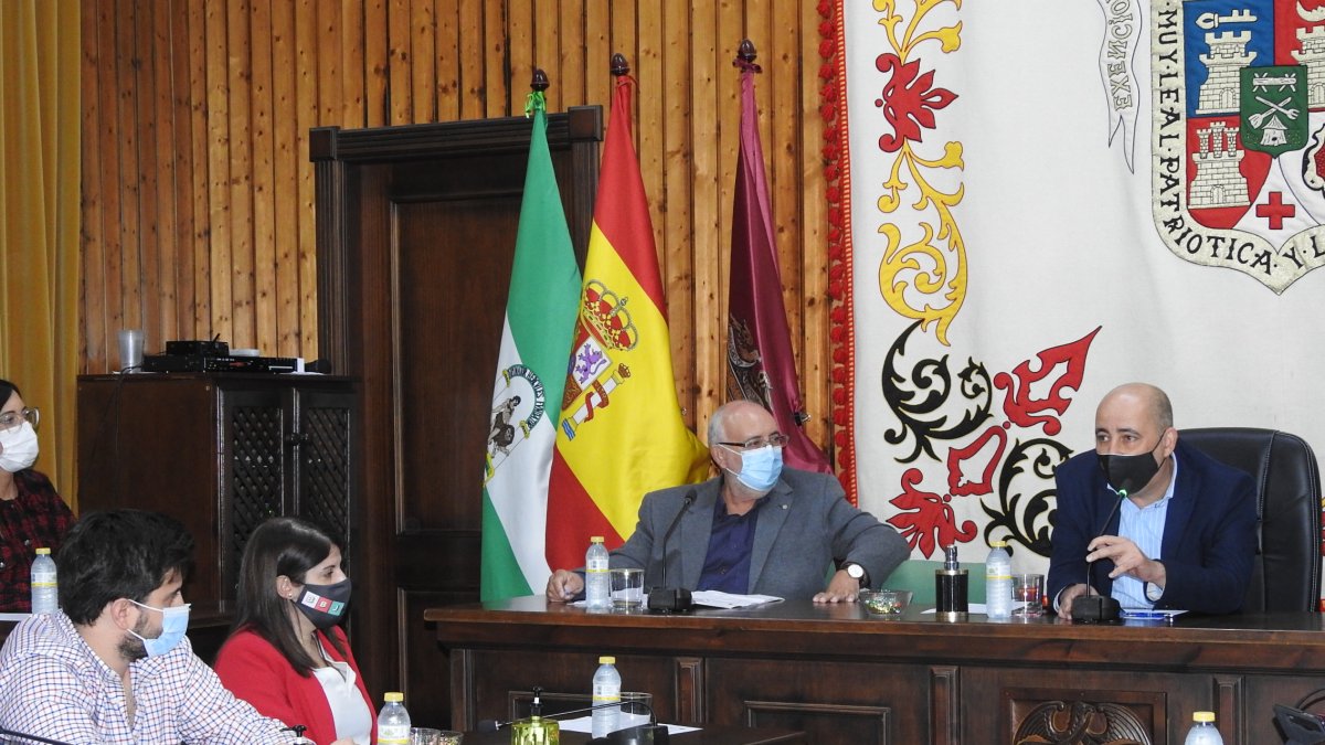 Un momento del Pleno celebrado esta mañana en Huércal-Overa.