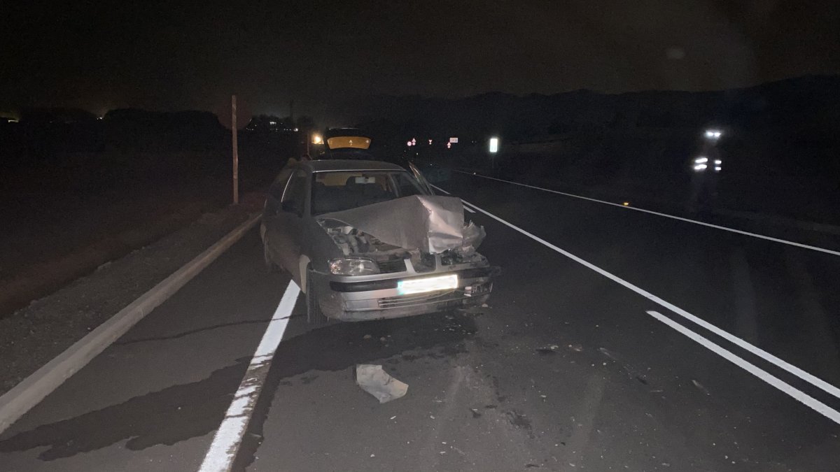 Turismo implicado en el accidente.