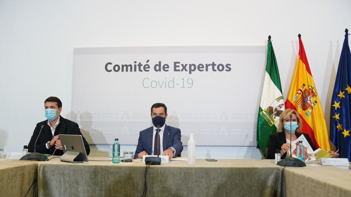Reunión de Juanma Moreno con el comité de expertos, este domingo.