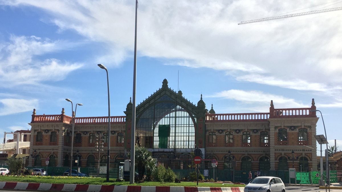 Imagen captada esta mañana de la vieja estación.