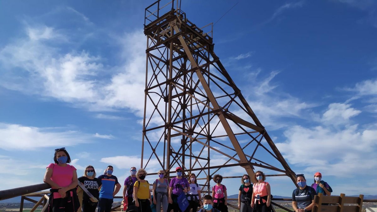Participantes en la ruta de senderismo.