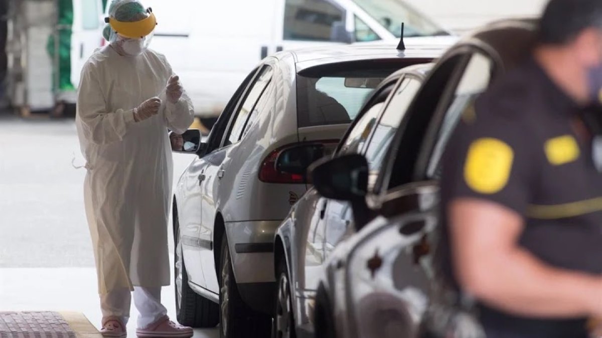 Realización de pruebas PCR.