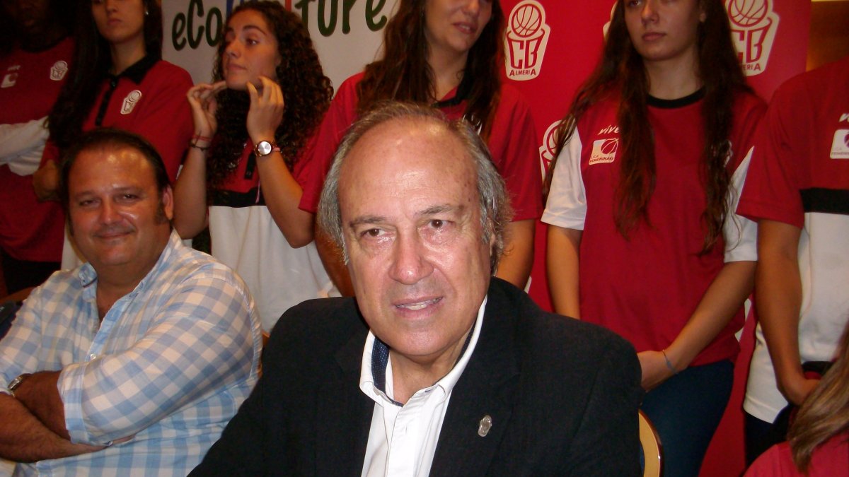 Pascual Sánchez Amador.