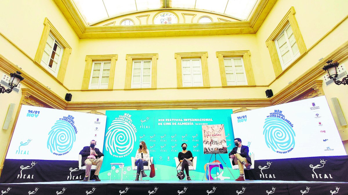 Ambas estuvieron acompañadas por Enrique Iznaola y Manuel Guzmán.