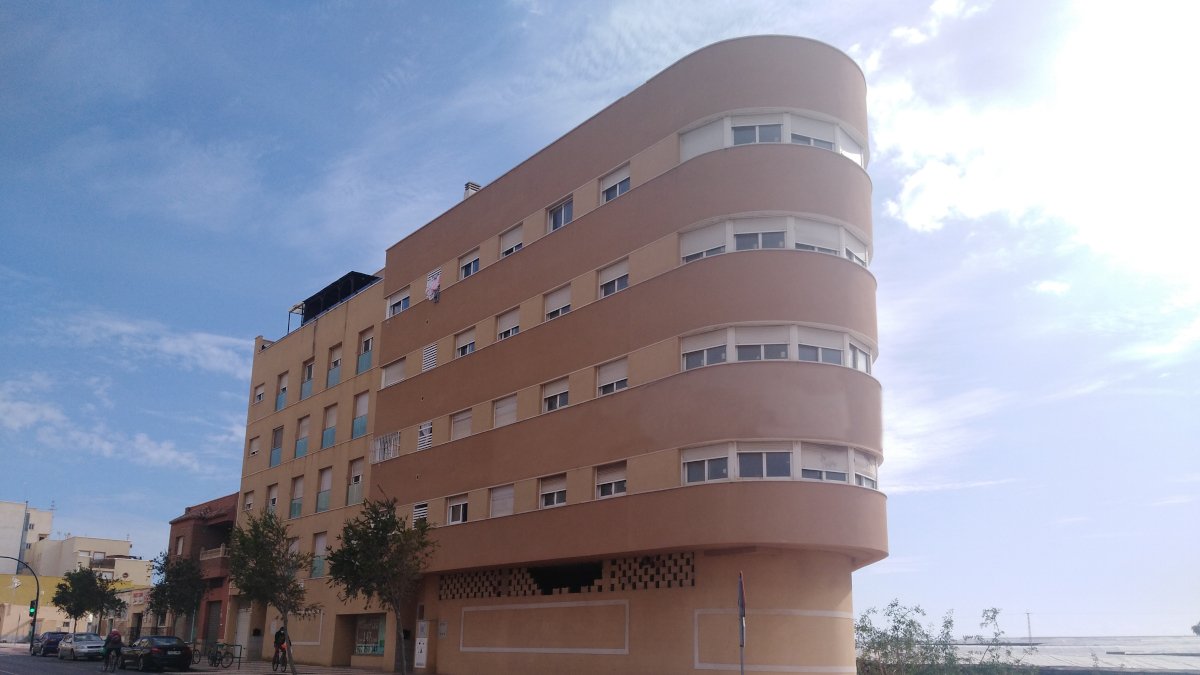 Pisos a la venta de la promoción en Roquetas.