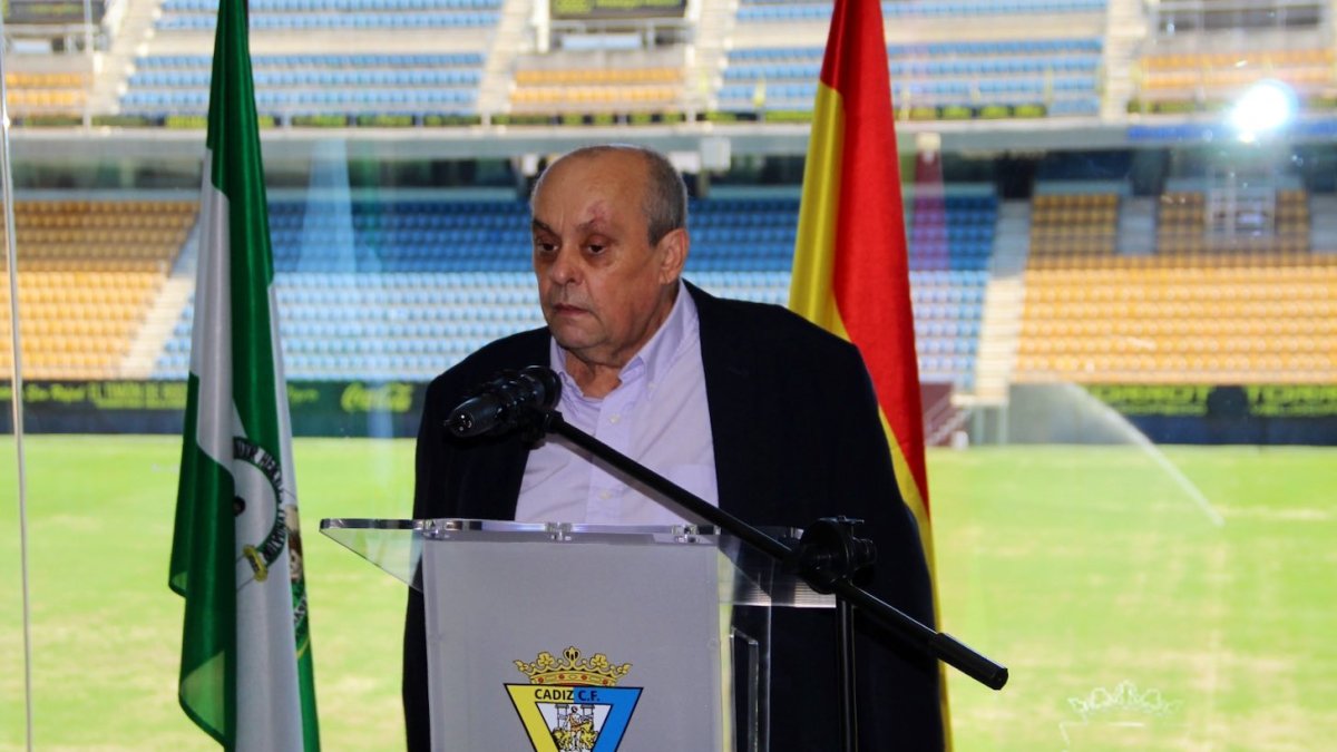 Theo Vargas en el Estadio Ramón de Carranza.
