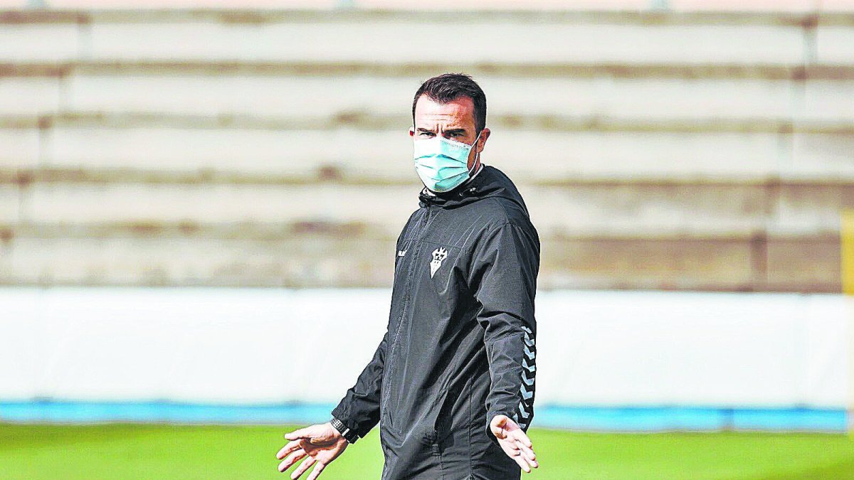 Aritz López Garai en el entrenamiento del Albacete Balompié.
