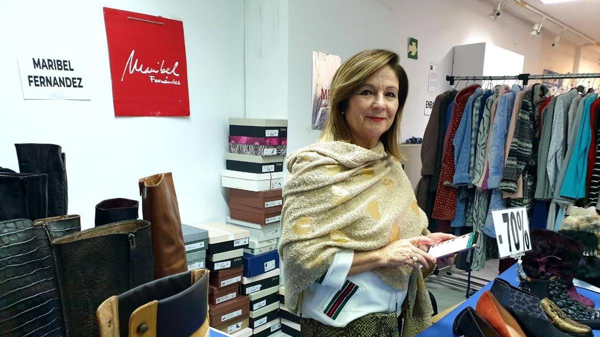 En la zapatería de Maribel Fernández, la confianza y el vínculo tan especial que mantiene con el cliente, son garantía y una apuesta segura.