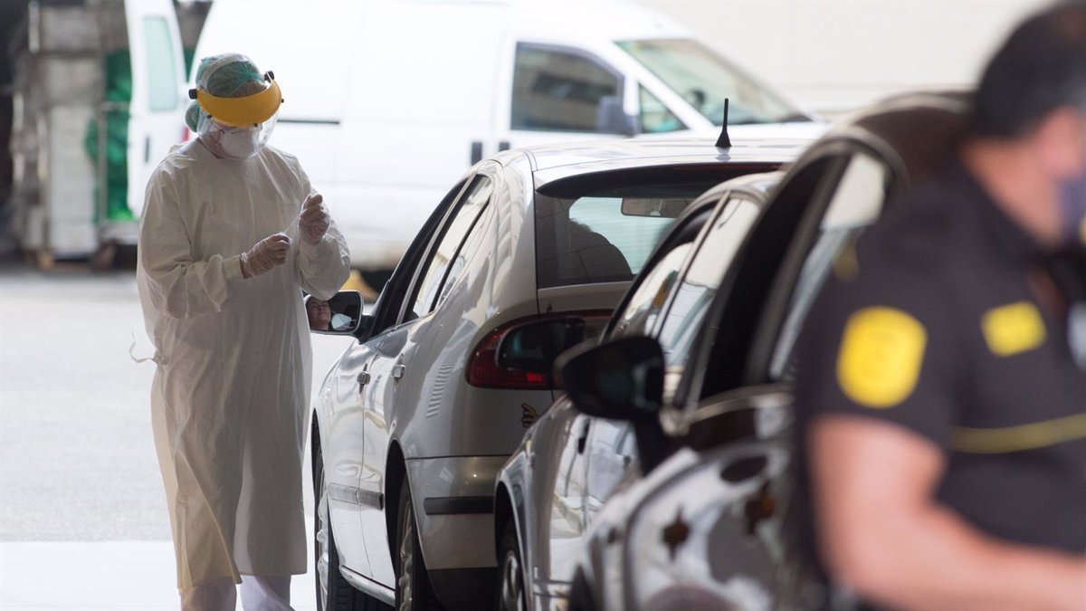 Las pruebas PCR dejan más de 16.000 positivos en Almería.