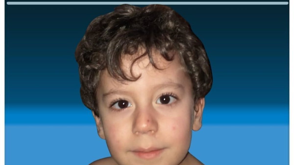 Recaudan fondos para ayudar a Iker, un niño con cinco años con una enfermedad rara degenerativa.