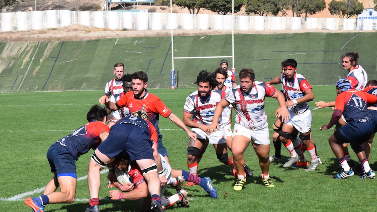 Una jugada del partido.