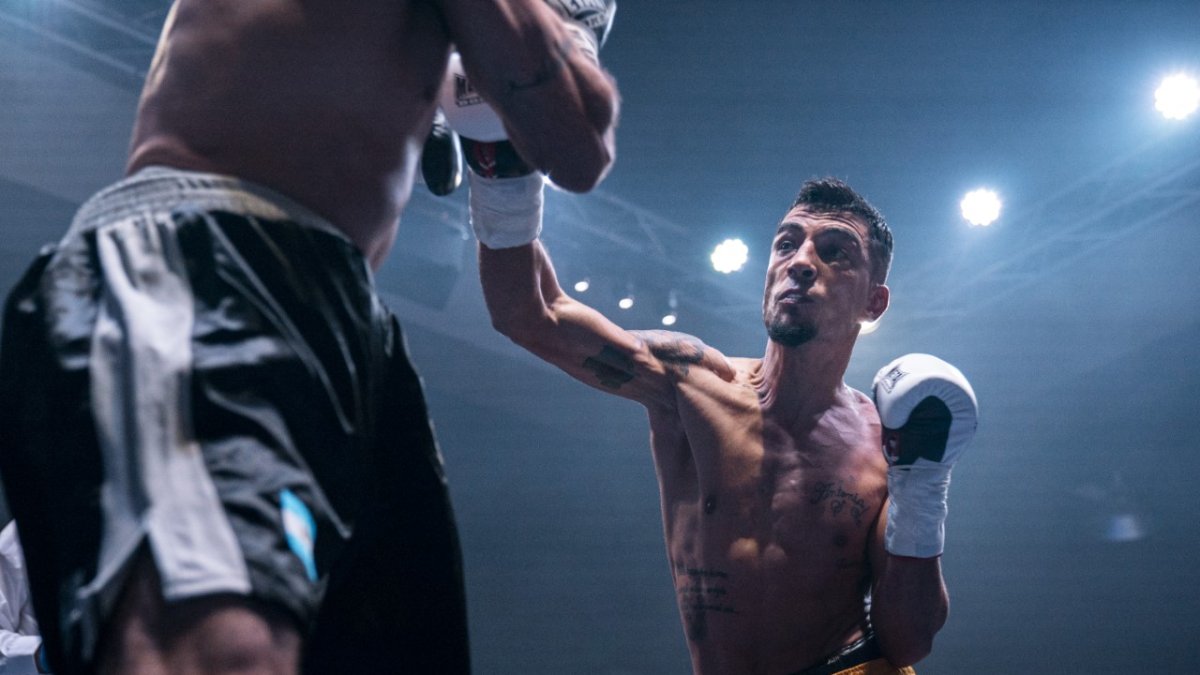 El Rey Gitano en acción.