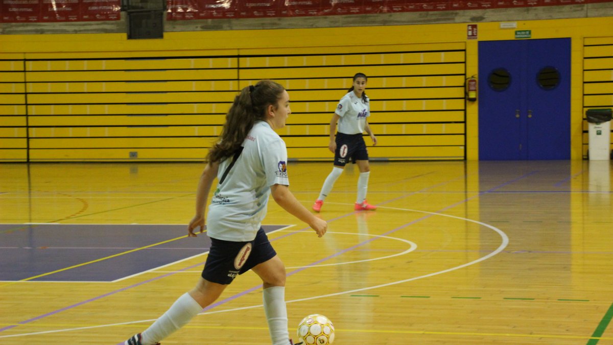 Derrota del Sénior Femenino en Alcantarilla 9-4.