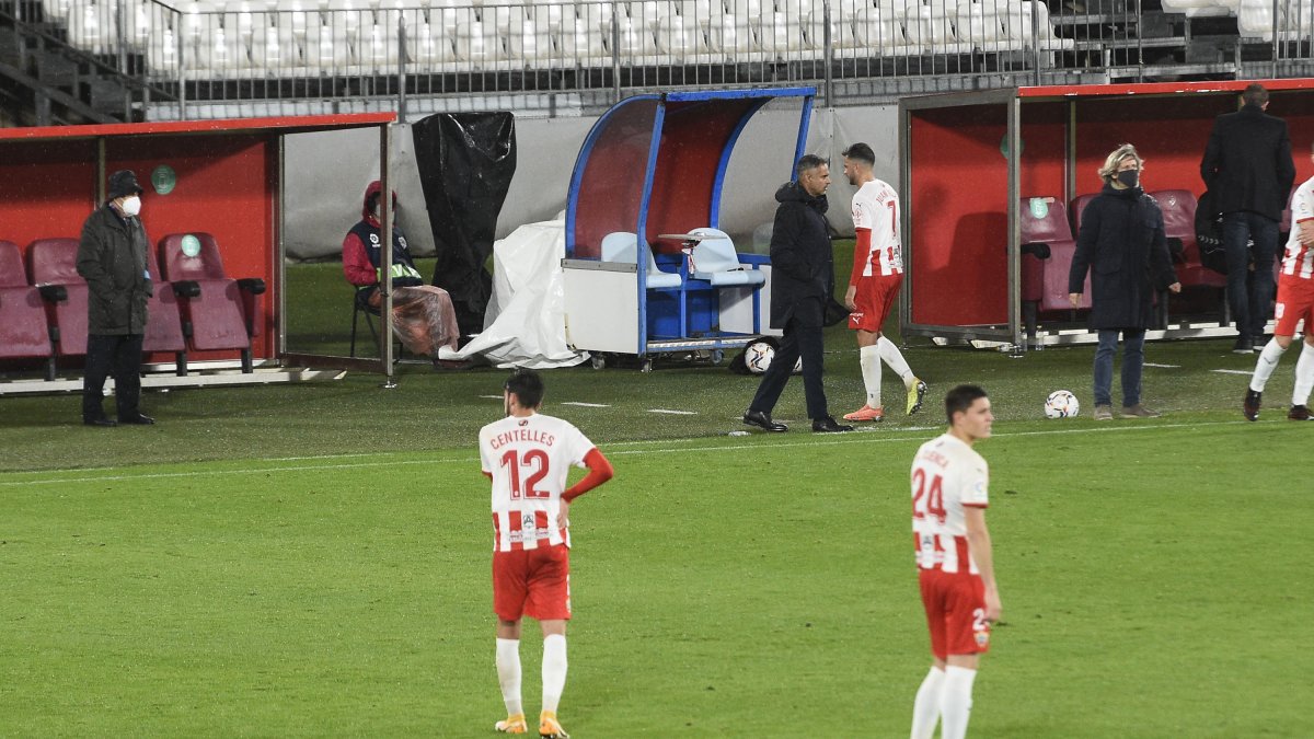 José Gomes, contento por una nueva victoria del equipo.