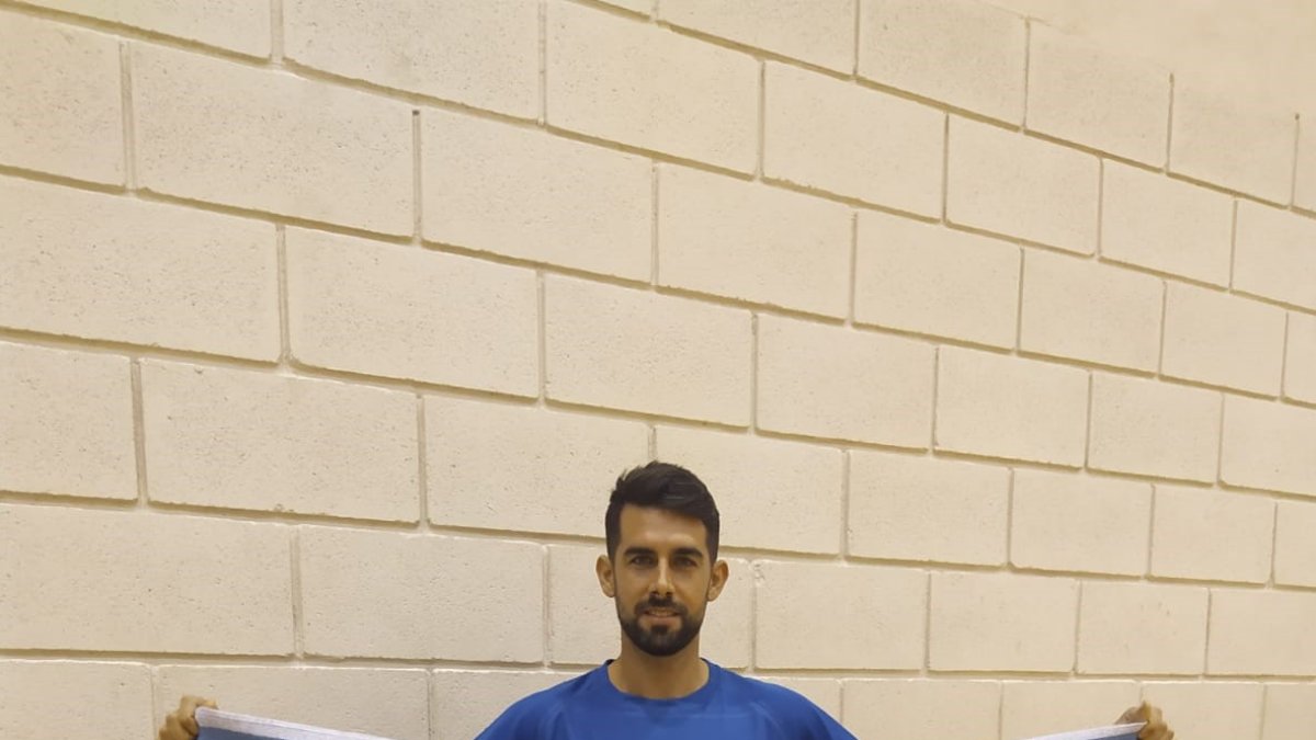 David Fernández vuelve a casa.