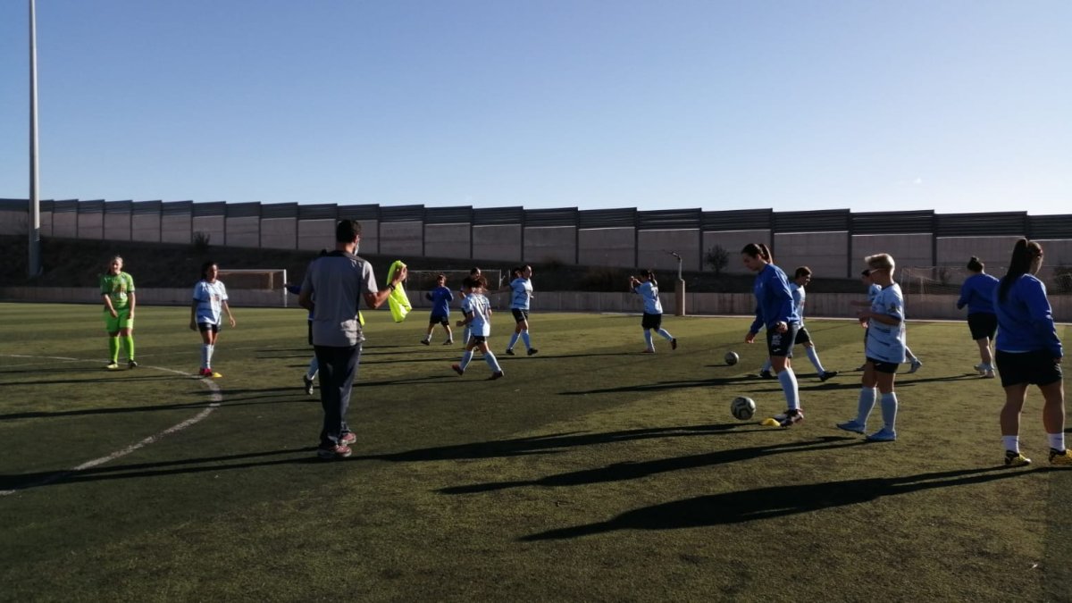 Las jugadoras celestes esperan hacer una gran temporada.