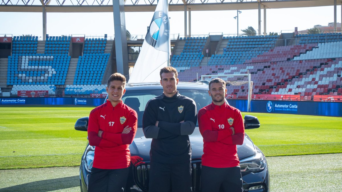 El Almería y BMW, un mismo equipo.