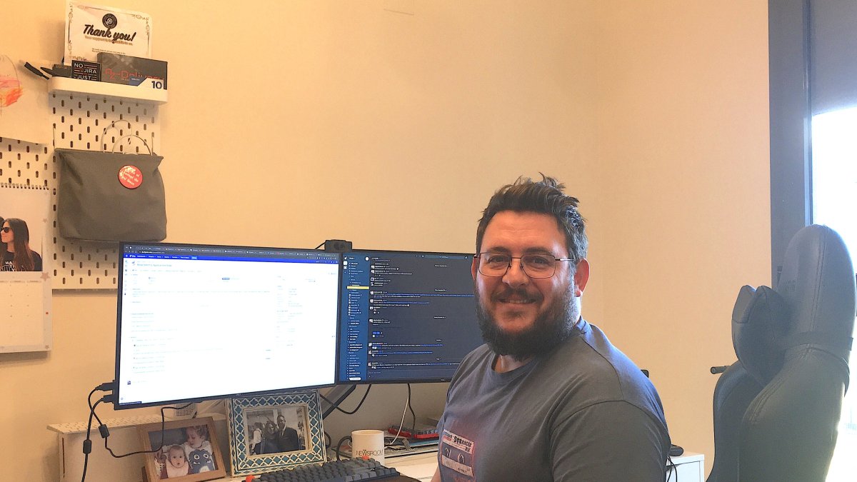 Joaquín Cabrerizo Egea, en su espacio de trabajo