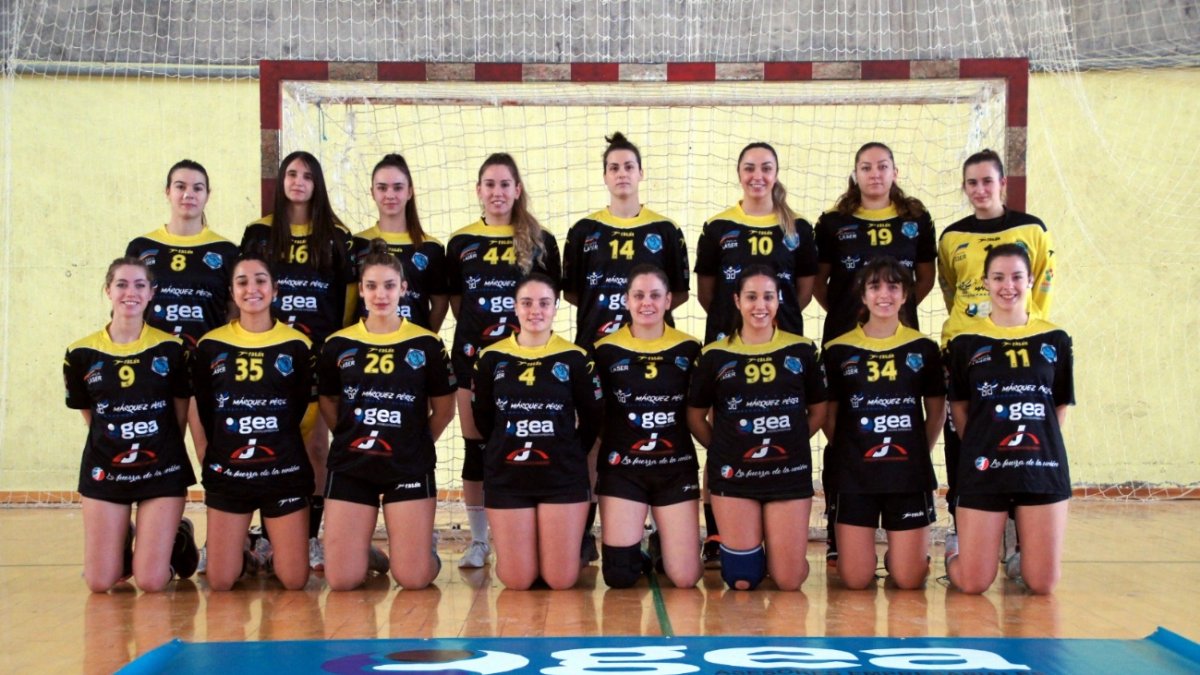 Las chicas del Bahía han vuelto a la competición.