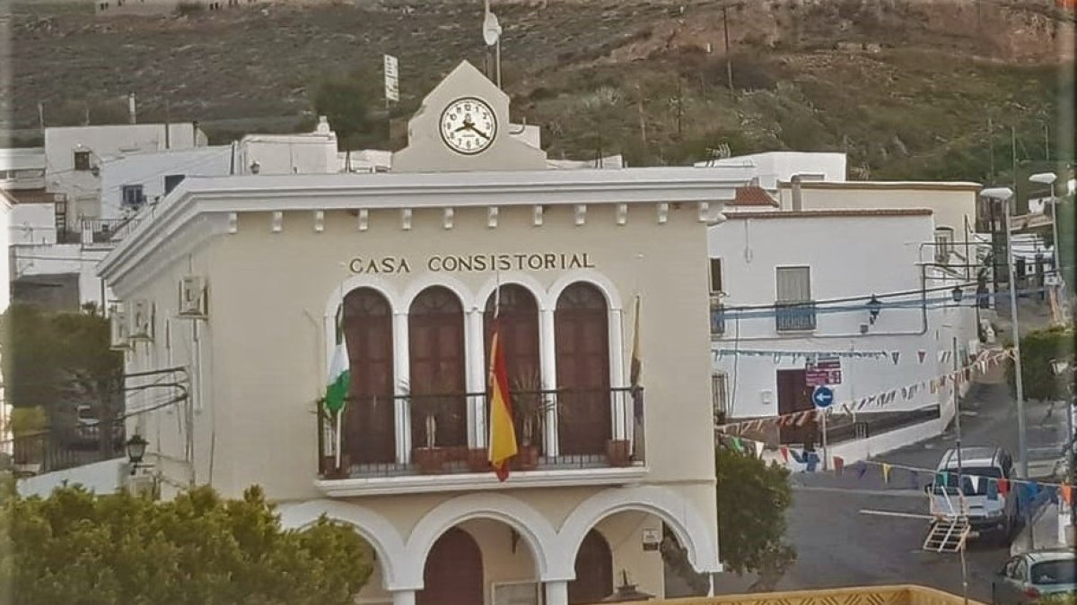 Ayuntamiento de Íllar.