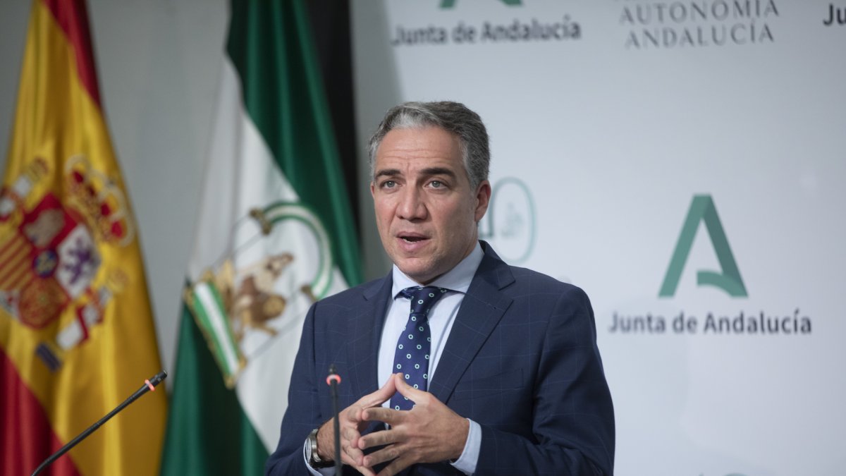 Elías Bendodo, en la rueda de prensa de este miércoles.