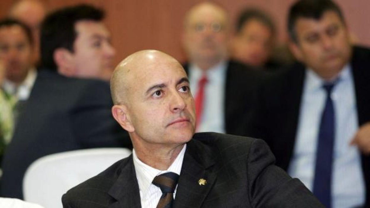 Diego Martínez Cano es para Macael: Macgregor.
