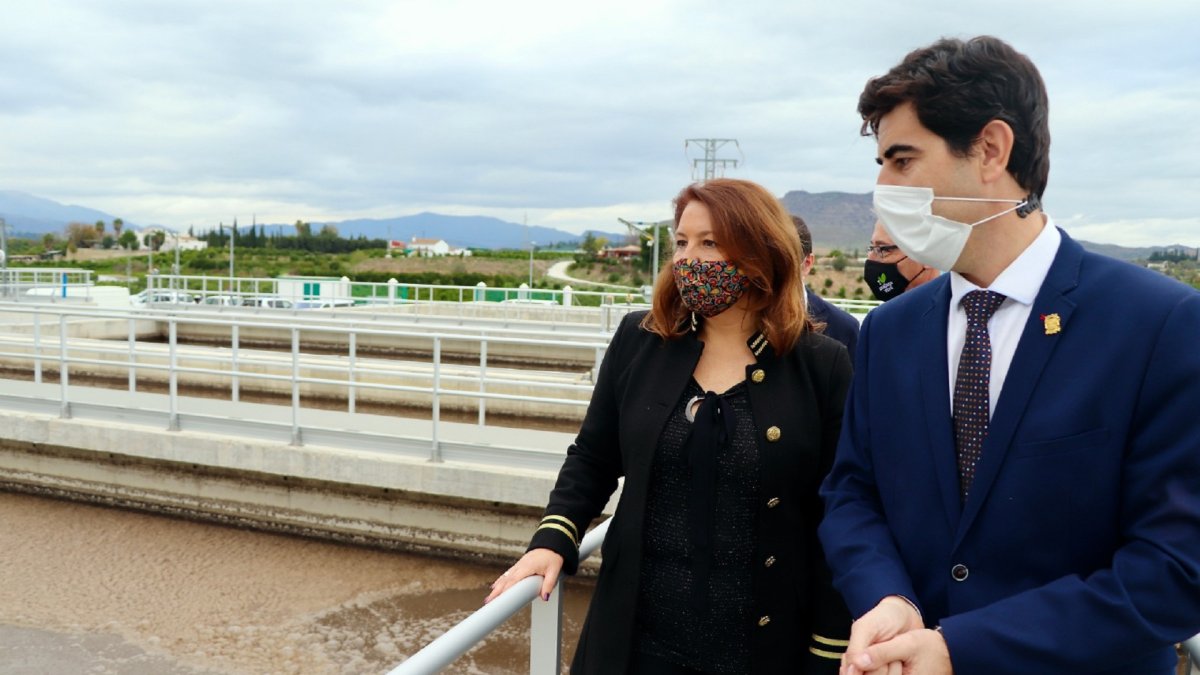 La consejera de Desarrollo Sostenible destaca la inversión de 18 millones de euros en una infraestructura muy demandada por los vecinos.
