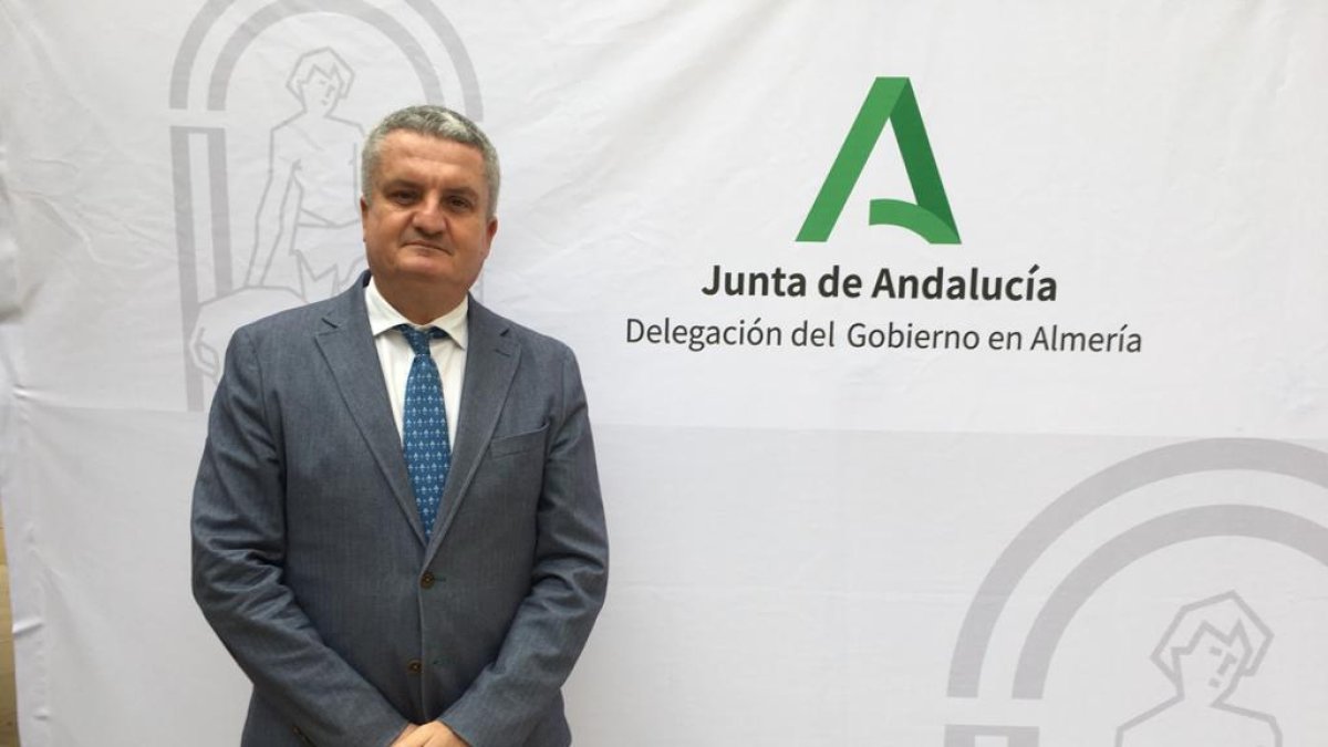 Juan de la Cruz Belmonte ha visitado el Hospital Universitario de Torrecárdenas.