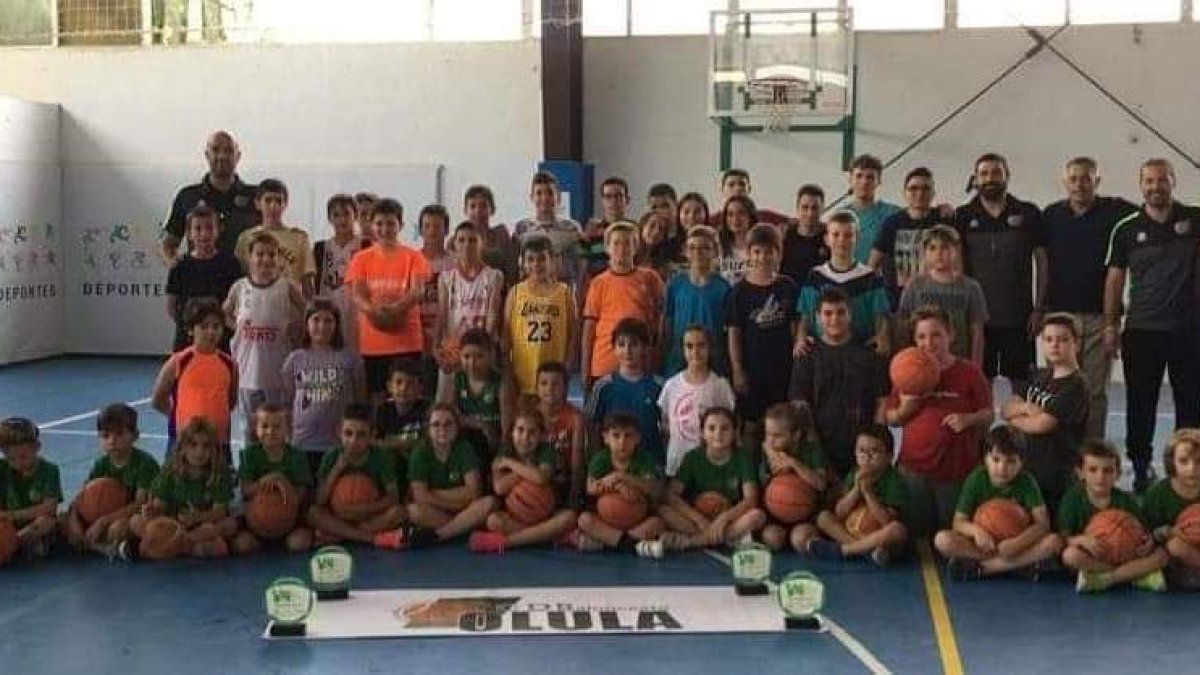 Actualmente y a pesar de las restricciones provocadas por la Covid-19, este club cuenta con un total de diez equipos en competición.