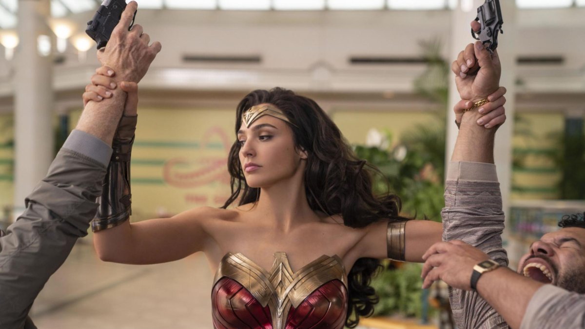 Gal Gadot, como la superheroína de DC Comics en \'Wonder Woman 1984\'.