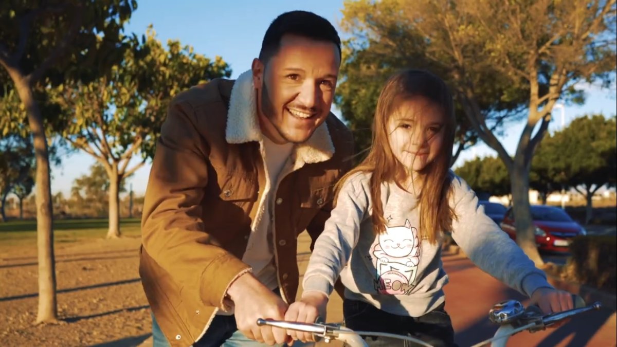 Siempre son los trabajadores de Grupo Control los protagonistas de sus videos de Navidad.
