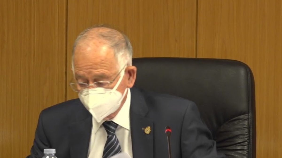 Gabriel Amat, con mascarilla, en una imagen de archivo.