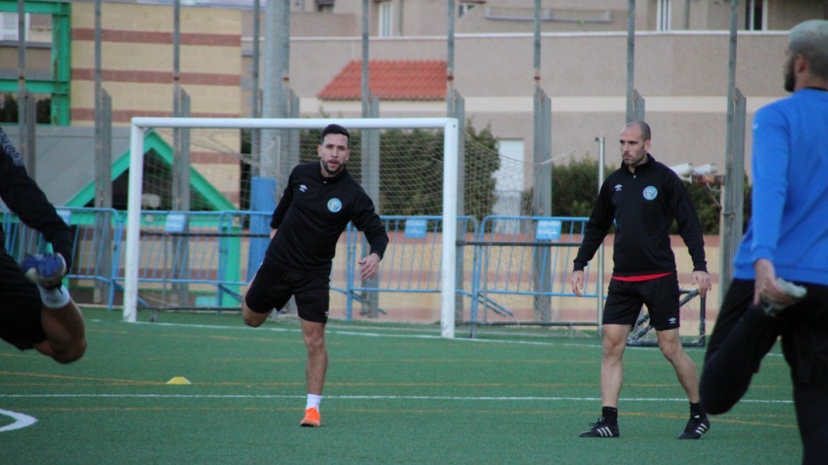 El nuevo jugador celeste ya entrena con el grupo.