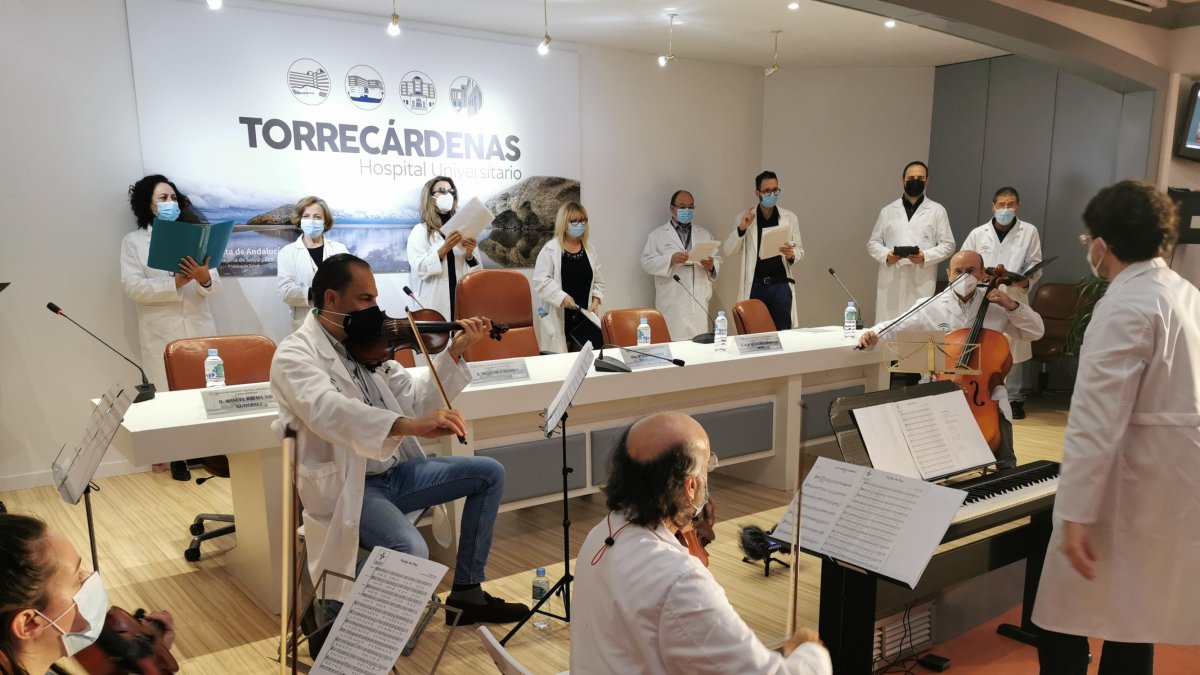 Presentación de la Orquesta y Coro del Hospital Torrecárdenas.