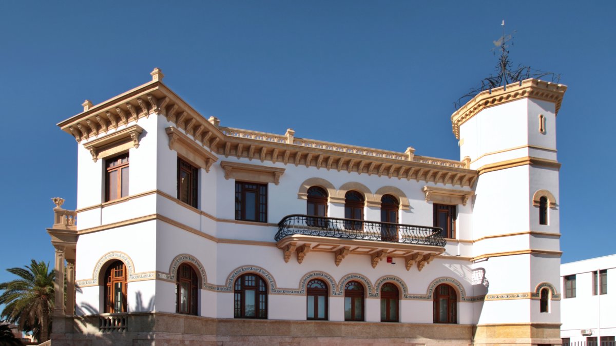 El Cortijo Fischer, hoy Instituto Andaluz de la Mujer, fue construido por Hermann Federico Fischer Winslow.