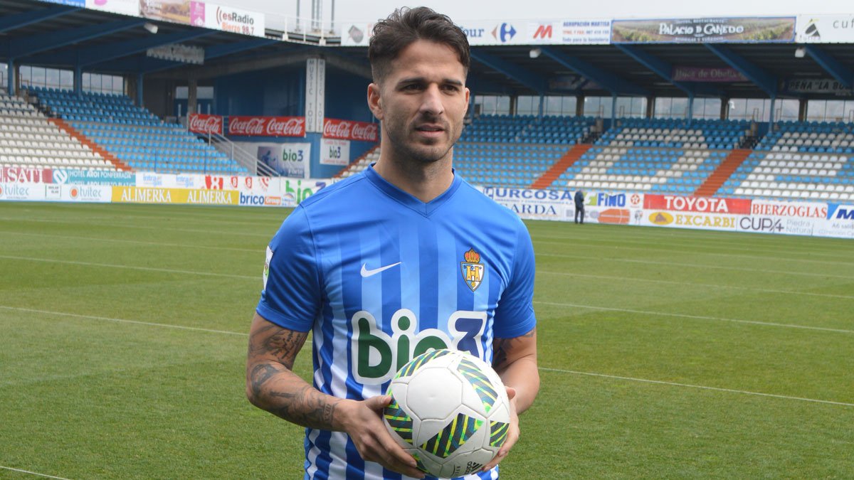 Ríos Reina se ha consolidado en la Ponferradina.