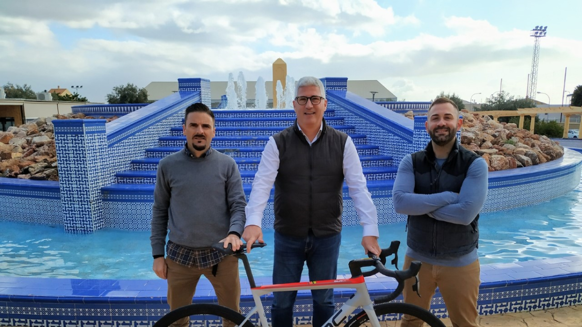 Presentación en Huércal de la Vuelta a Almería.