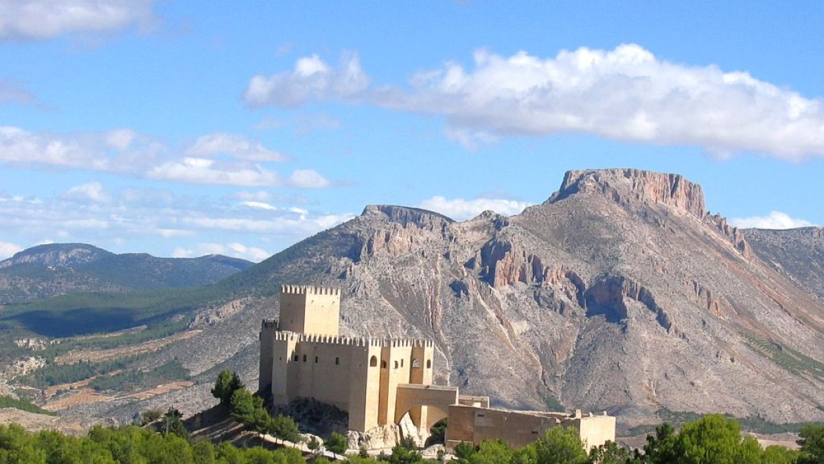 Este enclave condiciona un estilo de vida rústico, en pleno contacto con la naturaleza.