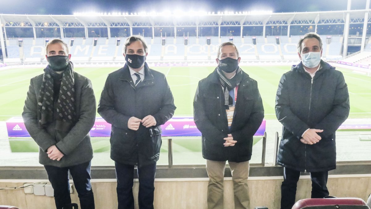 La Diputación con el fútbol femenino.
