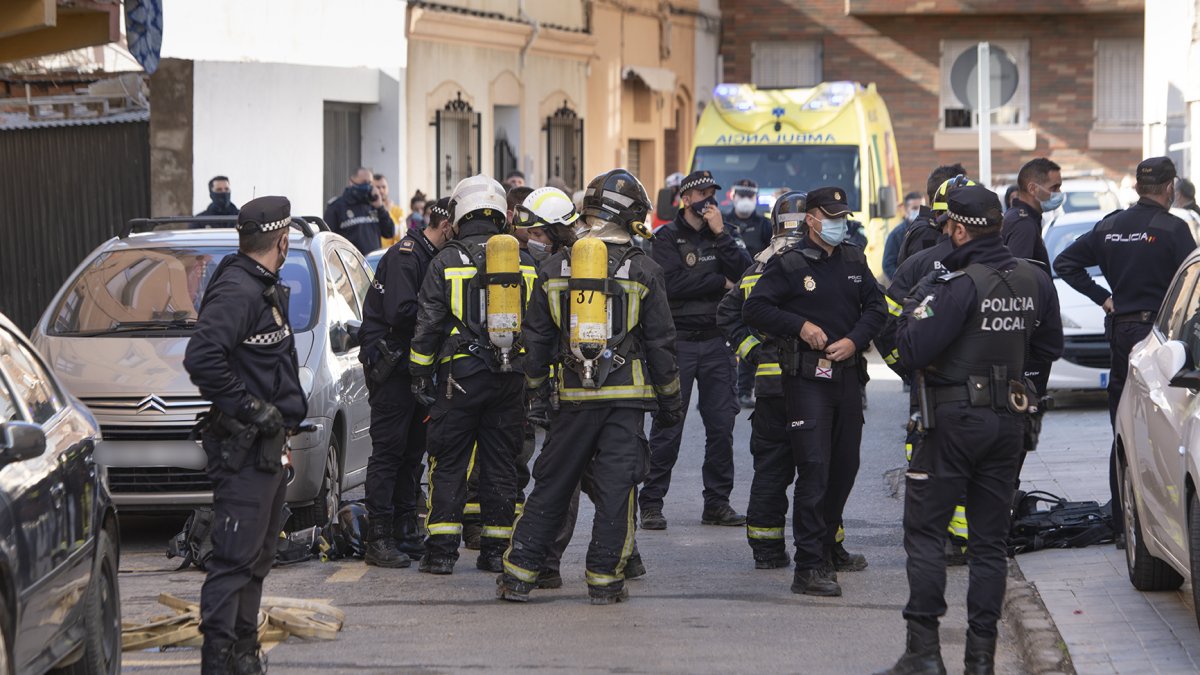 Los bomberos han podido sofocar las llamas. Jorge J. Rapallo