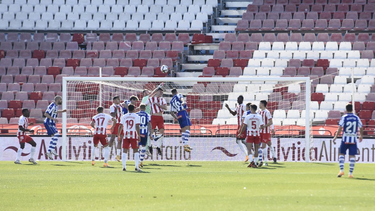 Alegría en rojiblanco después de avanzar en la Copa del Rey.