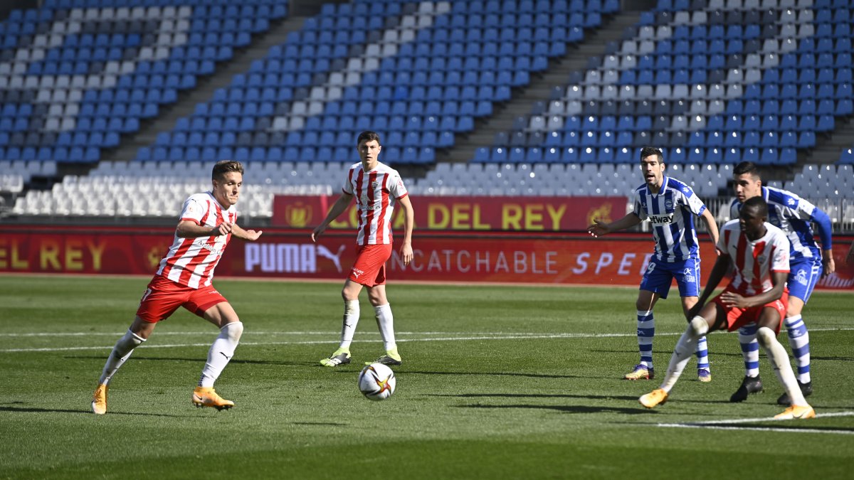 José Corpas también hizo un partidazo contra el Deportivo Alavés.