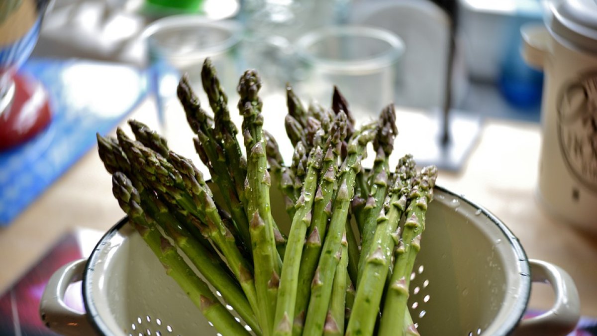 Para cenar, espárragos.