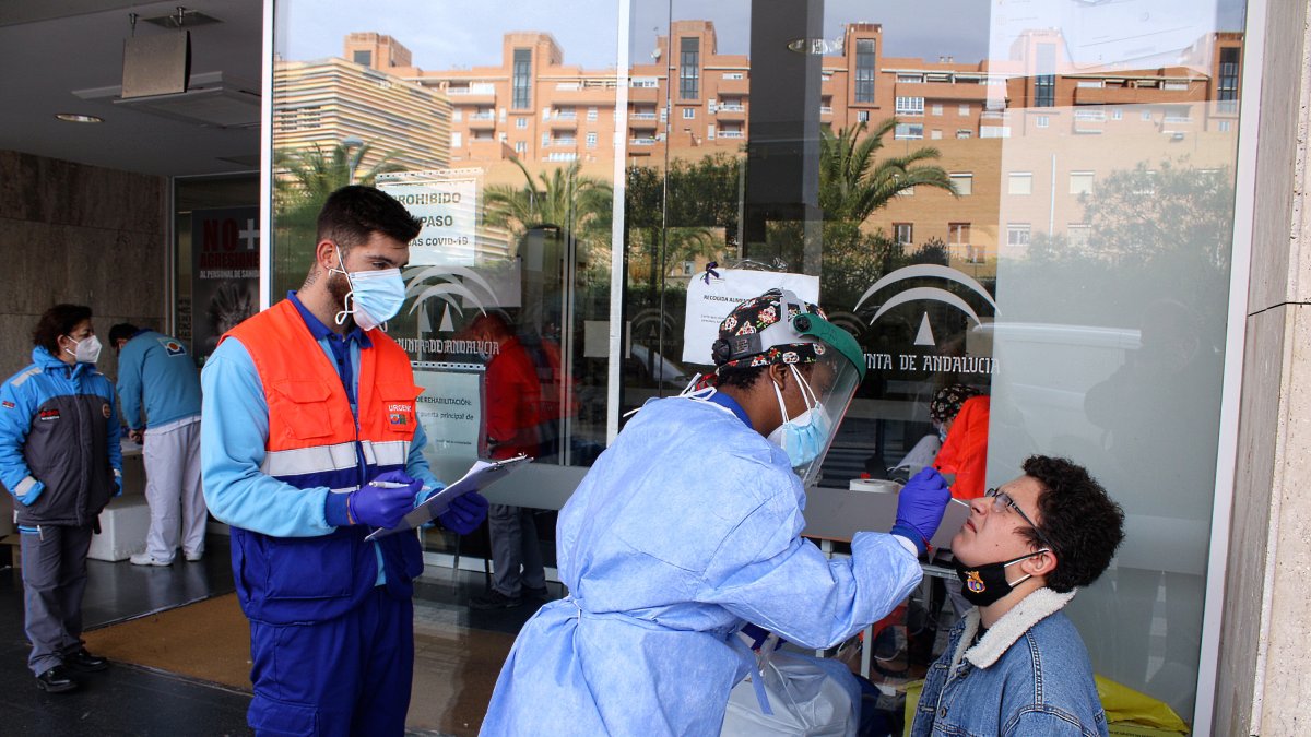 Almeria sigue superando todos sus registros del covid.