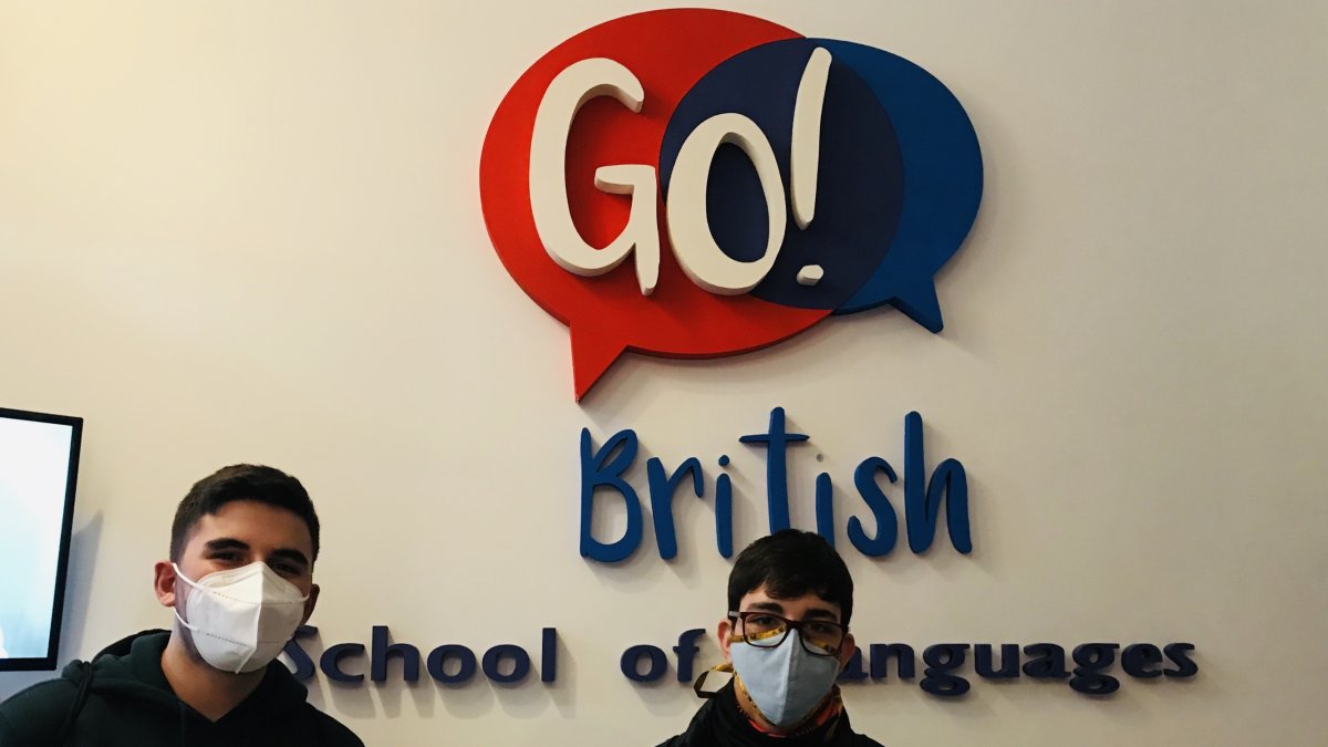 Javi y José, alumnos de Go! British School.