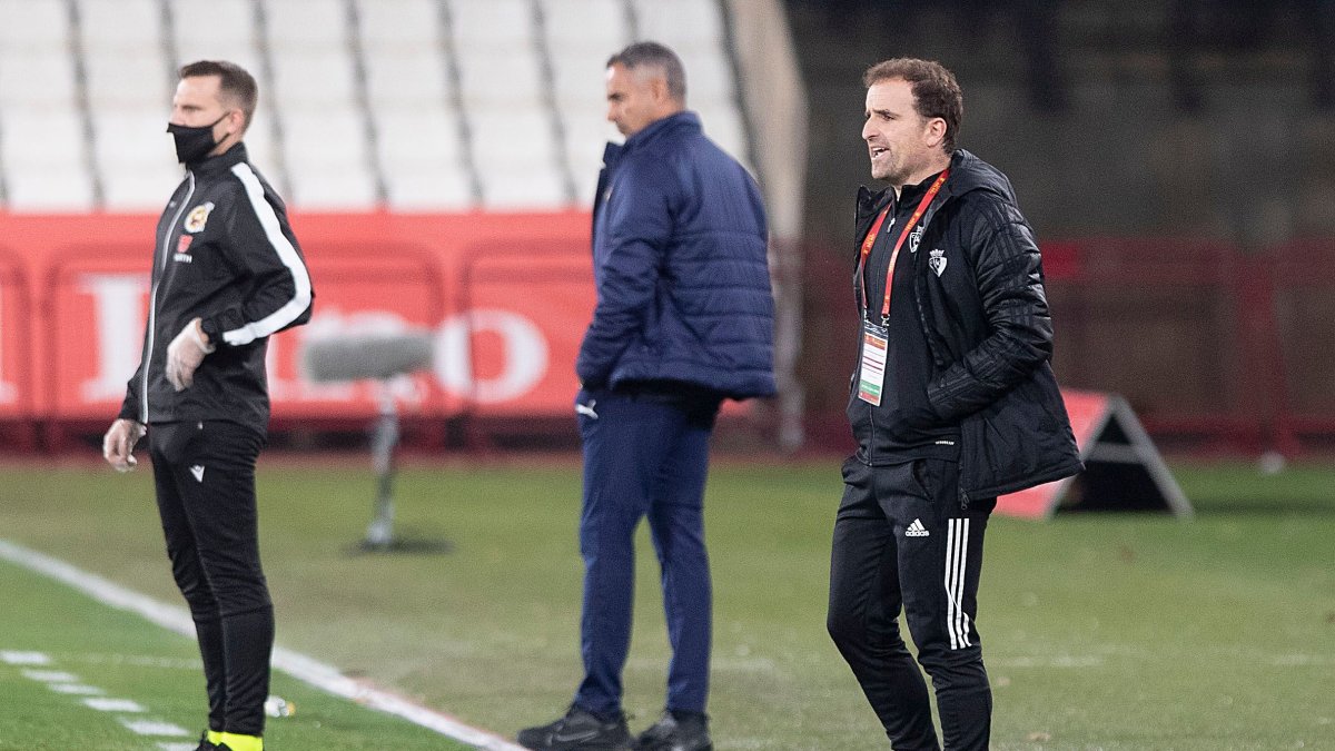 Arrasate y Gomes durante los octavos de final de la Copa.