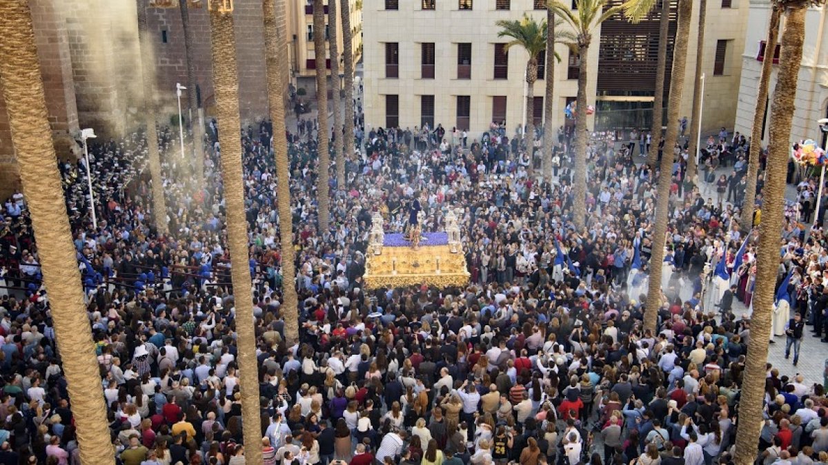 Las procesiones de 2021, suspendidas por el obispo.