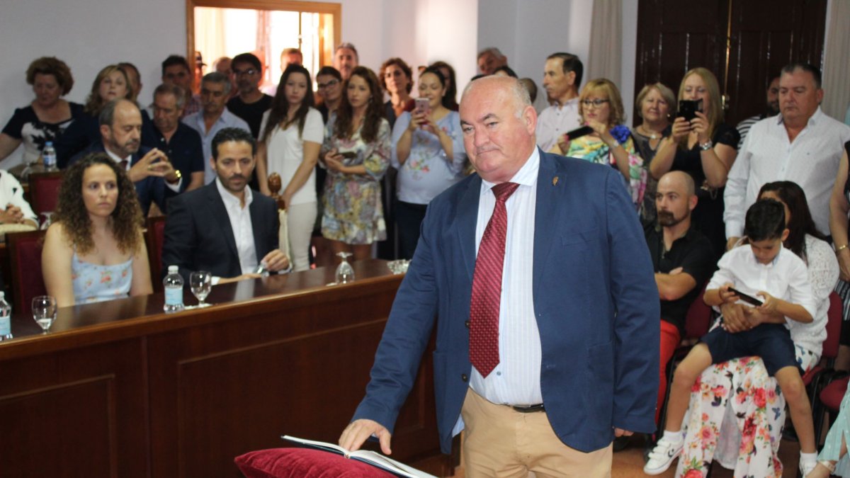 Rosendo Martínez Navarro formaba parte del equipo de gobierno municipal desde 1999.