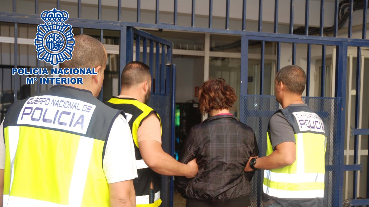 Traslado de la detenida Loreta V.