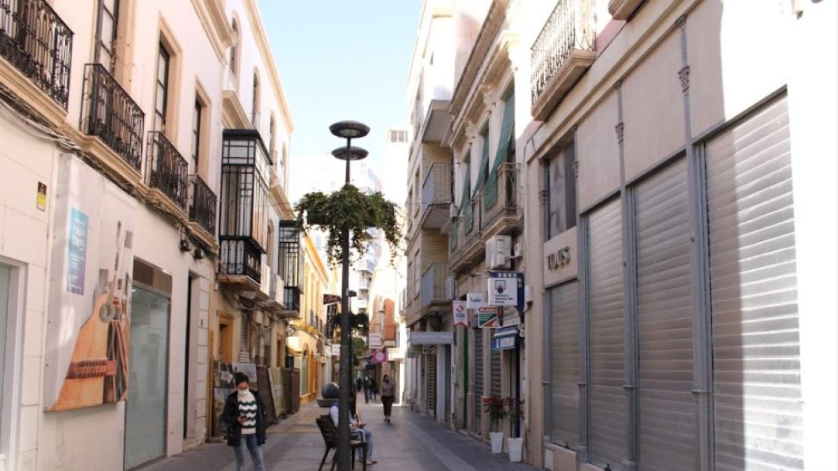 Comercios cerrados en la capital.